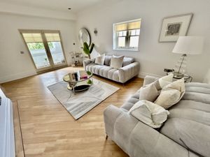 Photo 47- click for photo gallery